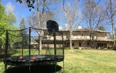 Five Fun Trampoline Games For Parties and Play Dates